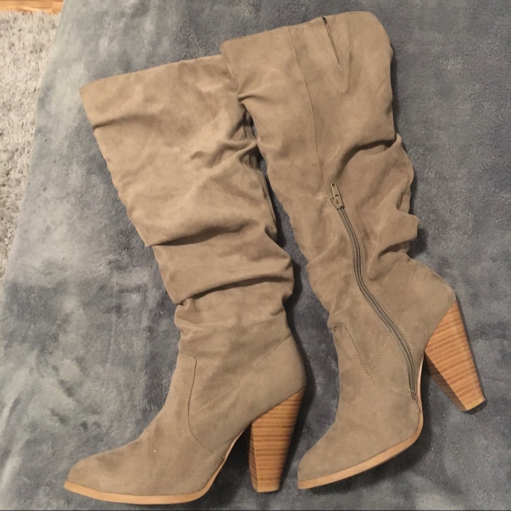 Charlotte Russe Tan Women’s Tall Fall  Boots